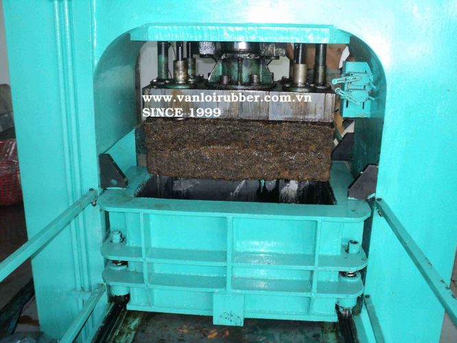 VAN LOI Co., Ltd. SINCE 1999 SVR 3L ; SVR 10 ; RSS3; Compound SVR 3L